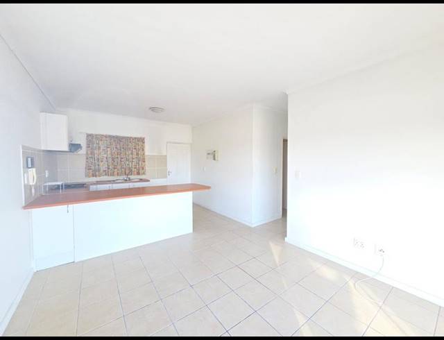 2 BEDROOM APARTMENT FOR SALE IN DE LA HAYE